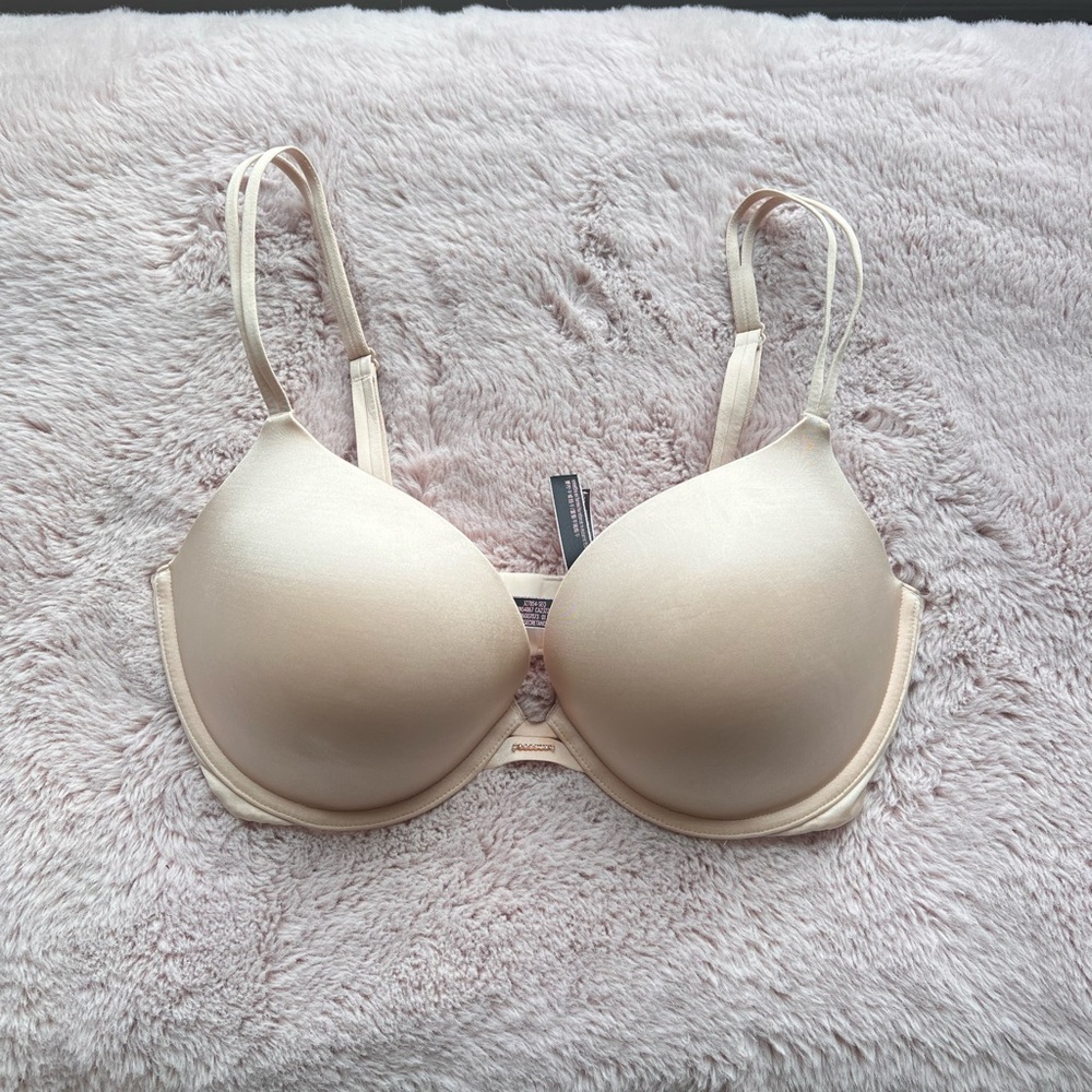 Victoria’s Secret Padded Push Up Bra